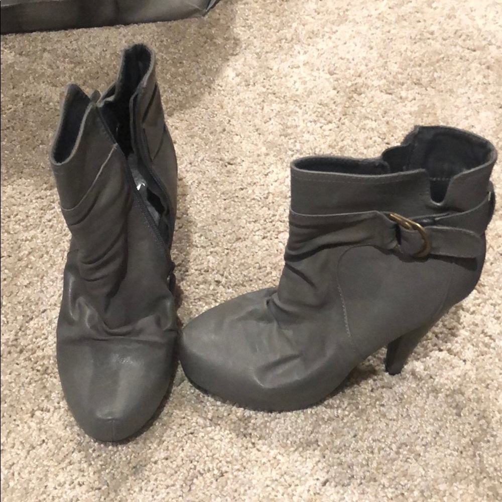 Gray Side zipper booties